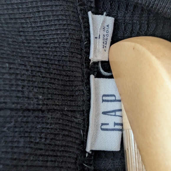 GAP Black Waffle Knit Top Mock Neck Large - Picture 2 of 2